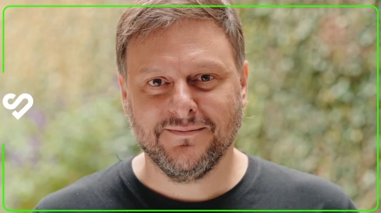 Liderando las encuestas, Leandro Santoro empezó prometiendo "una ciudad que te abrace"