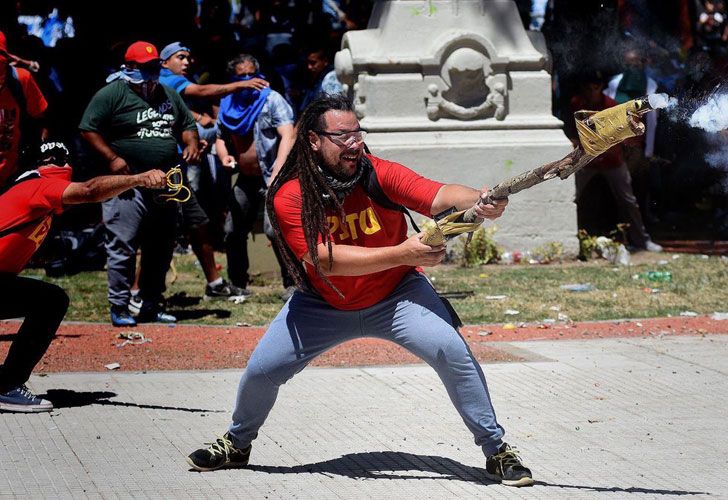 Sigue prófugo Sebastián Romero, el militante del FIT que disparó un arma tumbera