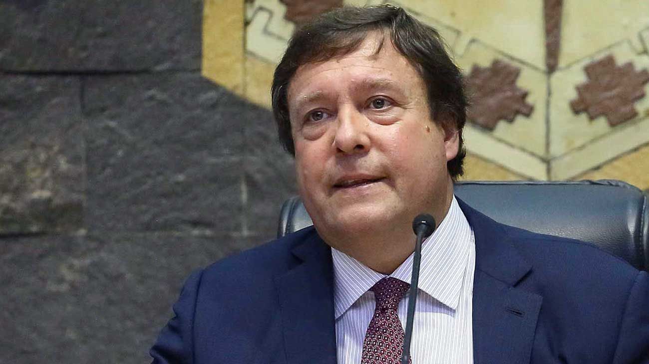 Weretilneck asegura que lo proscribieron al no dejarlo presentarse a la reelección