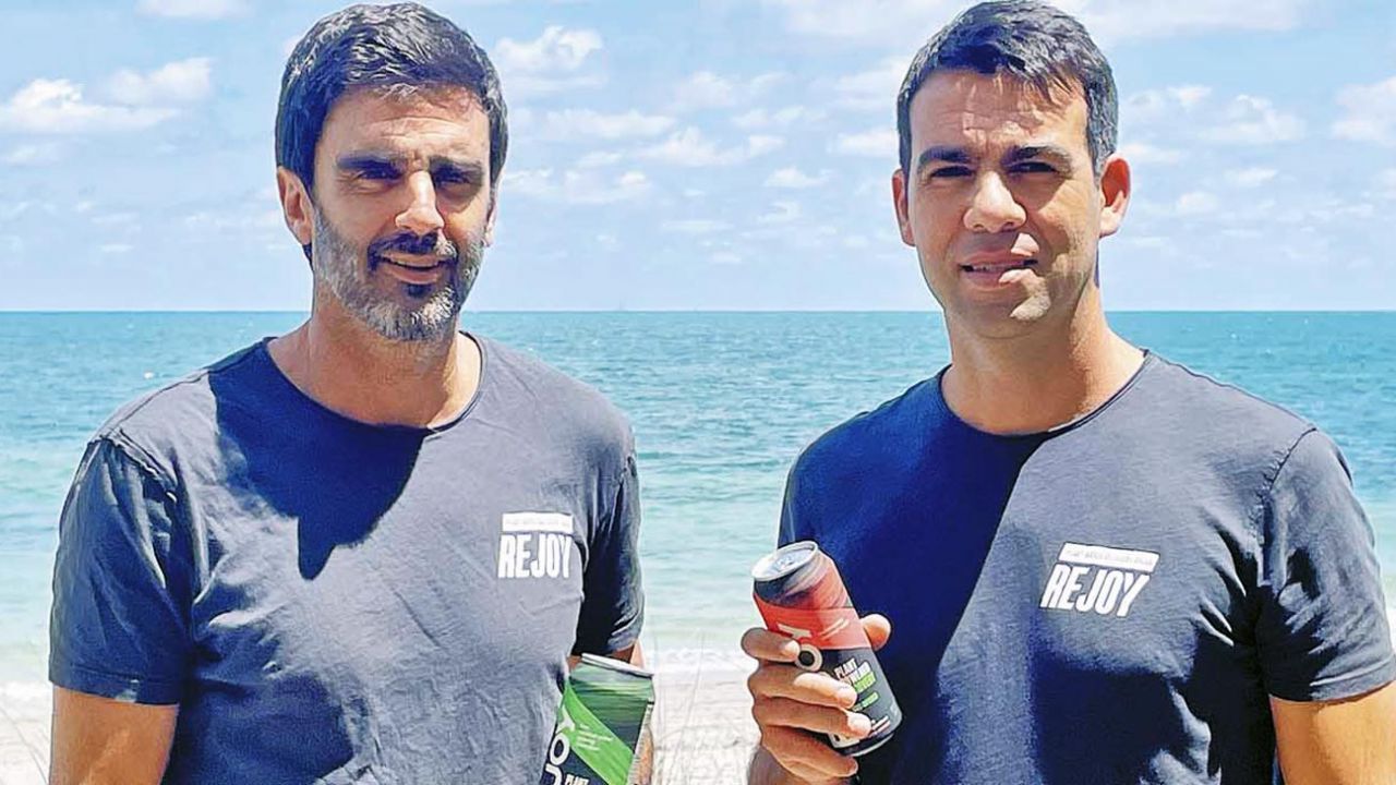 Tres argentinos crearon la primera bebida a base de cannabis