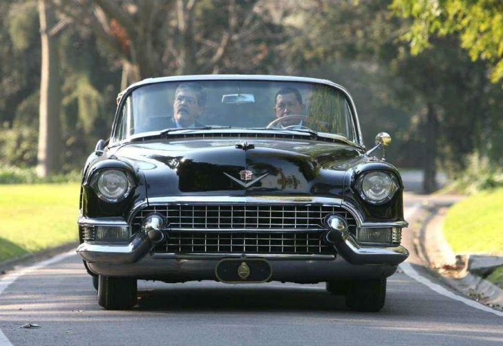 Presentan en la Rosada el Cadillac que compró Perón y nunca pudo usar