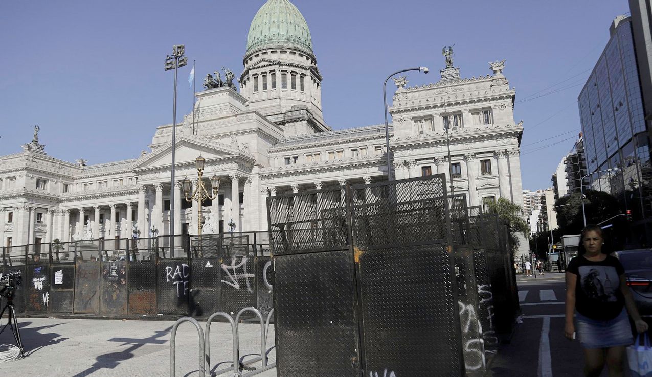 En el Gobierno esperan más gente en la marcha de este miércoles, pero creen que será "tranquila"