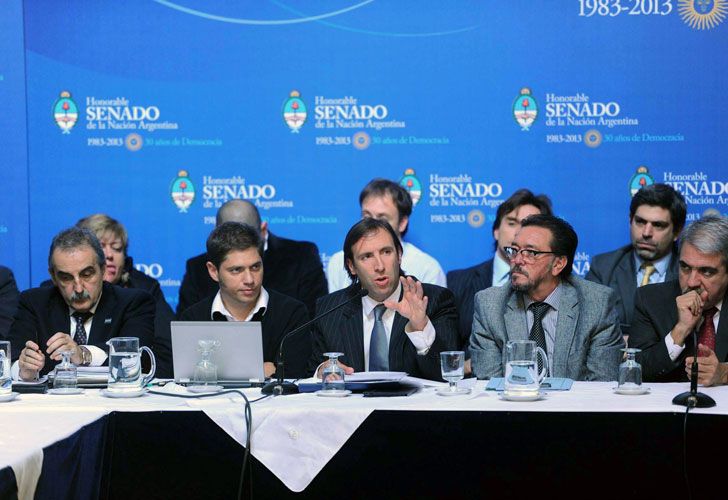 Los momentos de tensión en el primer debate sobre "blanqueo" en el Senado