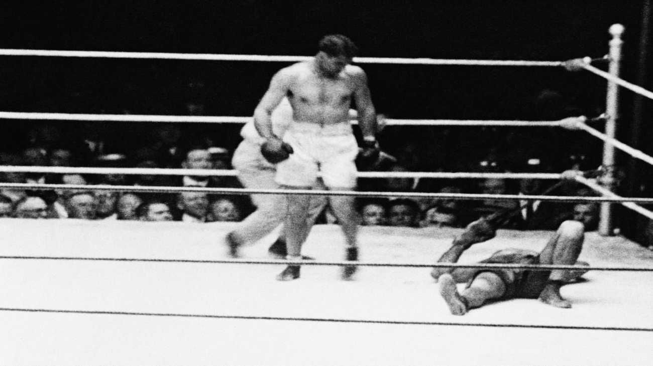 Un brazo roto y 11 caídas en dos rounds: cómo fue la pelea Firpo- Dempsey que cumple un siglo