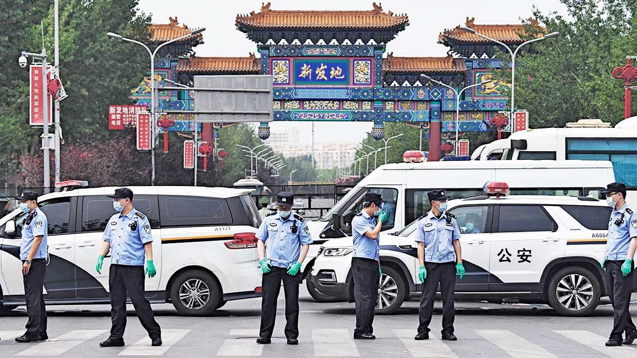 Un rebrote de casos en Beijing preocupa a las autoridades chinas