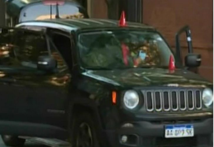 Se llevaron la lujosa camioneta de la madre para robar y terminaron detenidos