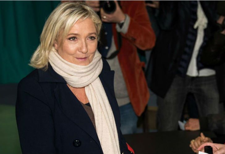 La derecha de Marine Le Pen triunfa en las elecciones francesas