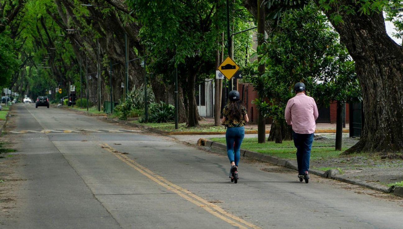 Los monopatines eléctricos causan furor en San Isidro
