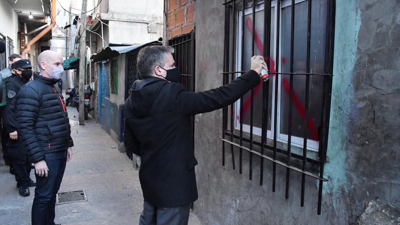 Allanaron y tapiaron “bunker” en la villa Zavaleta