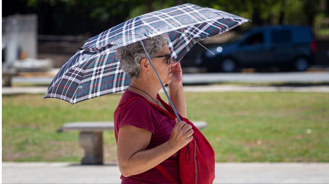 Alerta roja por calor extremo y tormentas severas en gran parte del país: hay 12 provincias afectadas