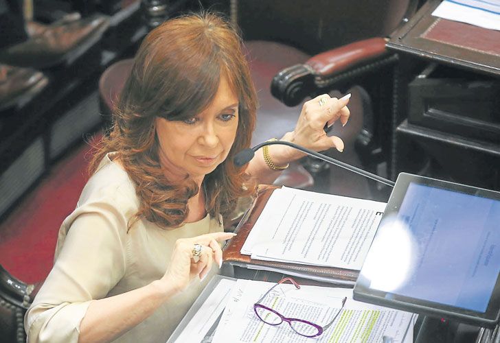 Cristina quiere frenar el acuerdo desde el Congreso