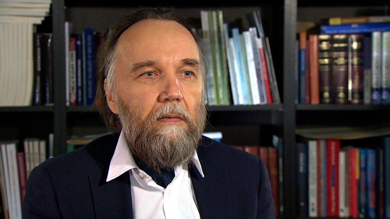 Alexander Dugin cambió de auto a último momento y eso lo salvó del ataque que mató a su hija