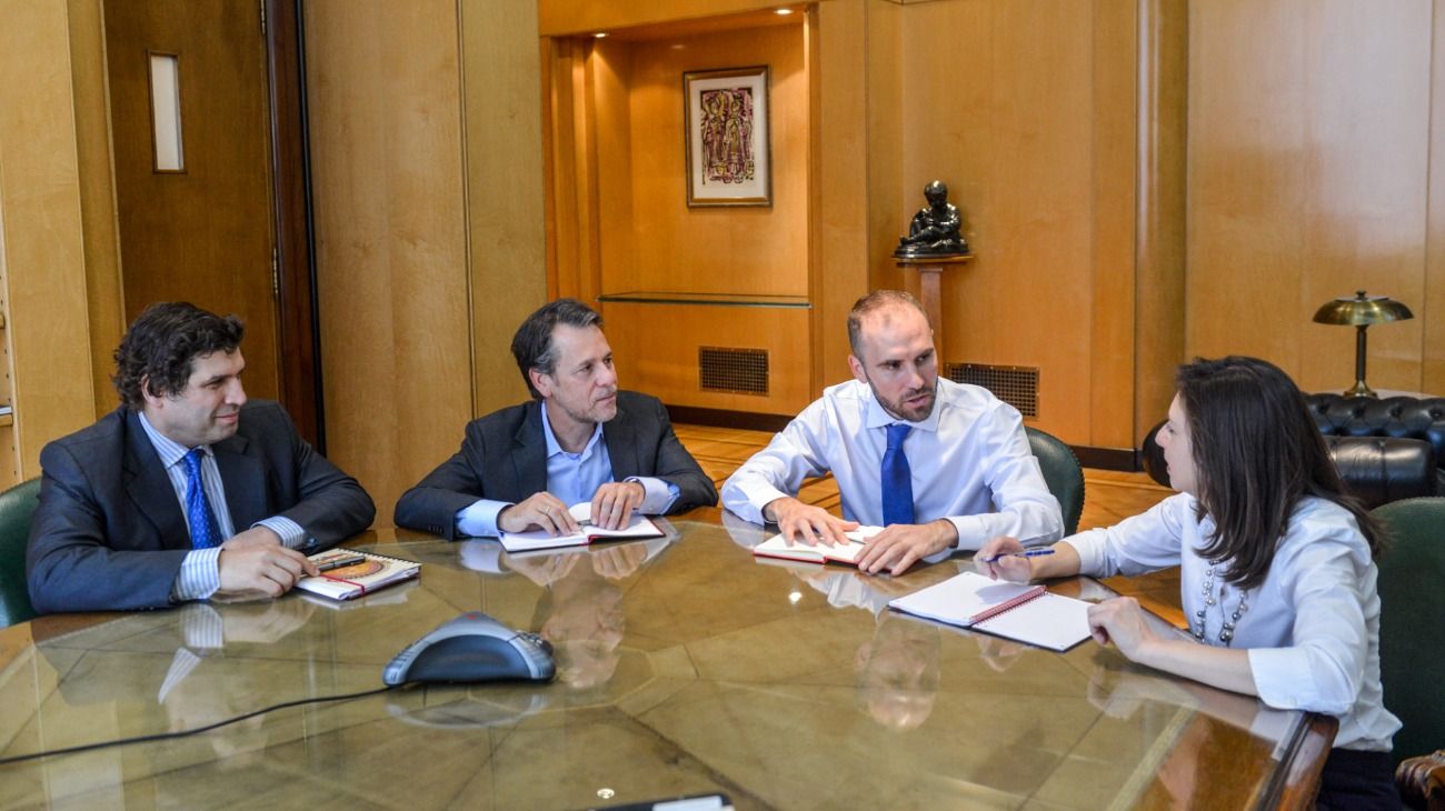 Guzmán se reunió con el FMI y desde Economía destacaron "un clima constructivo"