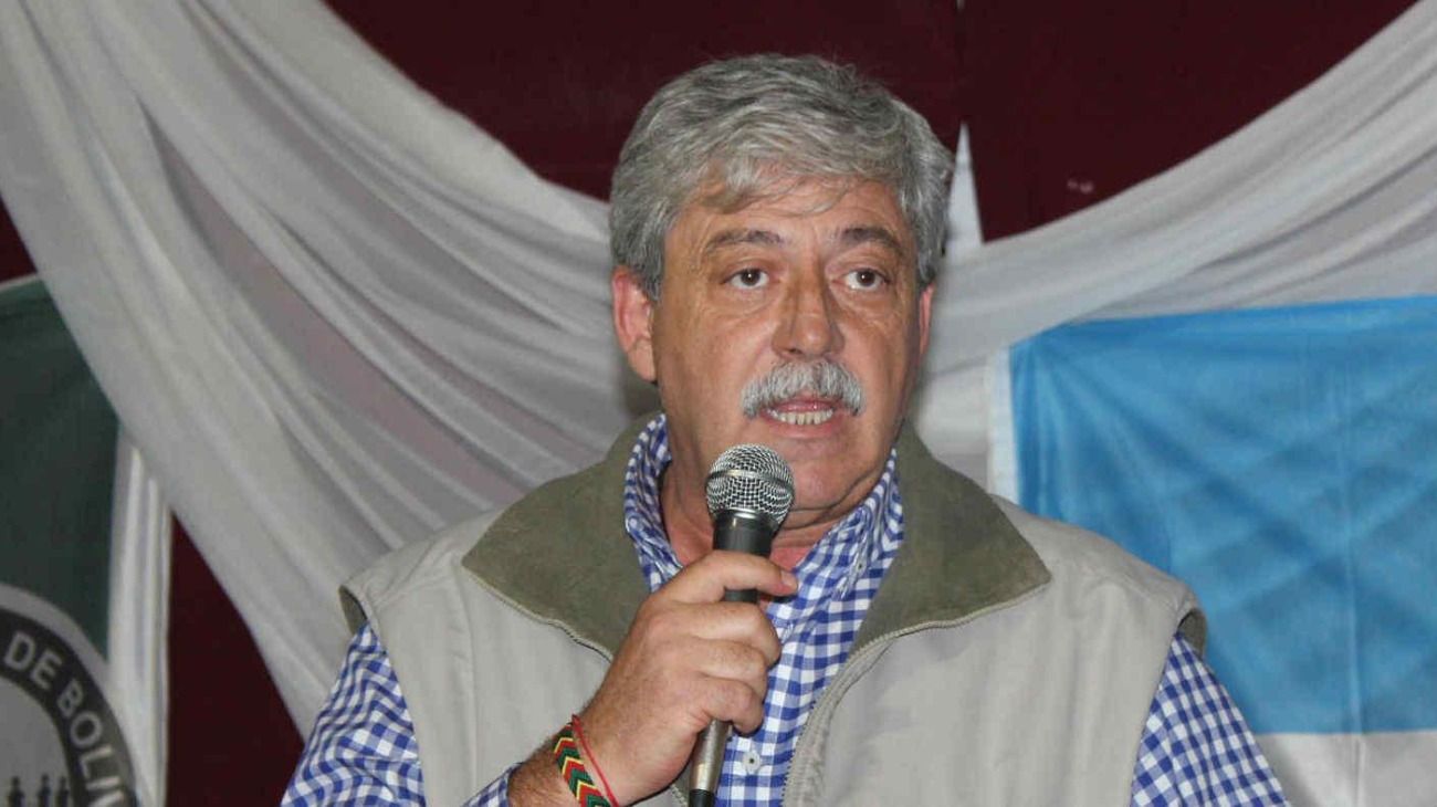 Buzzi, indignado con la Mesa de Enlace: "Es lamentable, Alberto busca conciliar"
