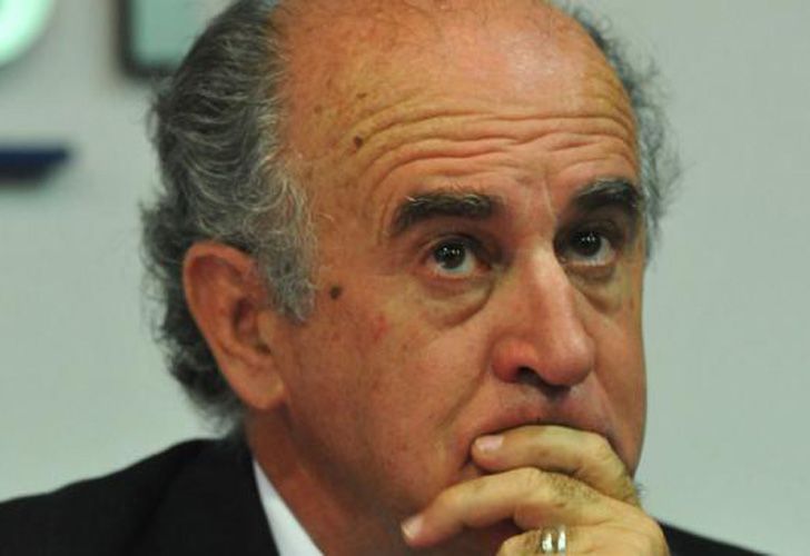 Guerra de espías | Antes de disolver la exSide, a Parrilli le pidieron "pasar la escoba"
