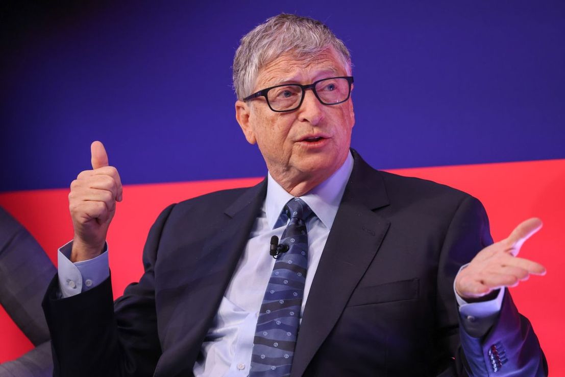 Bill Gates dijo que las inversiones en criptomonedas y NFT se basan en "la teoría del más tonto"