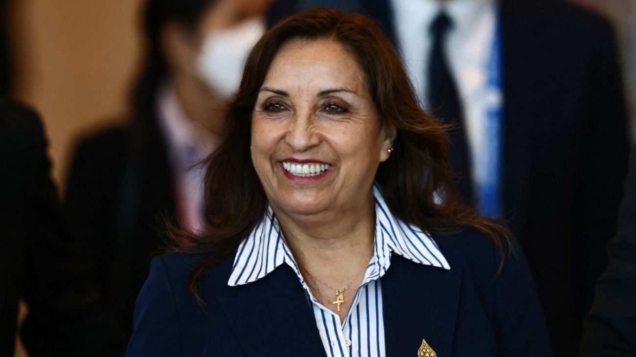 La presidenta del Perú pide una tregua frente a las protestas