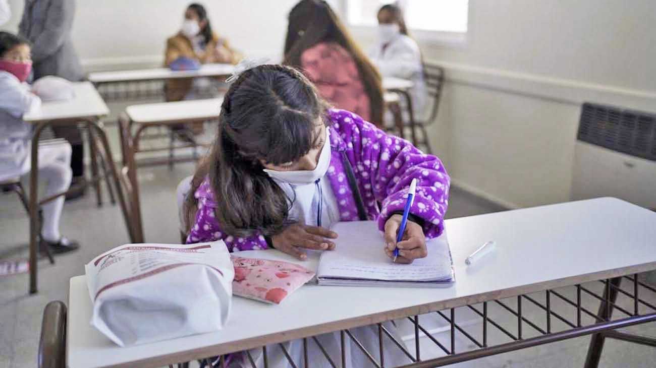 Algunos gremios docentes se oponen al plan de Larreta
