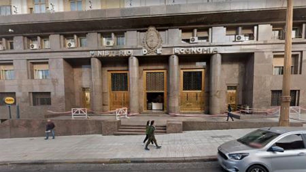 El Gobierno colocó $3,5 billones en Lecaps con tasas de interés más bajas