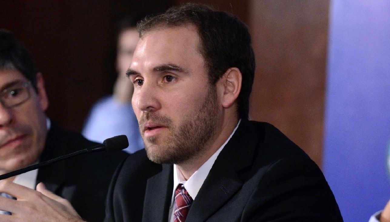 Preparan "impuestos para todos" para mantener un déficit fiscal "manejable"