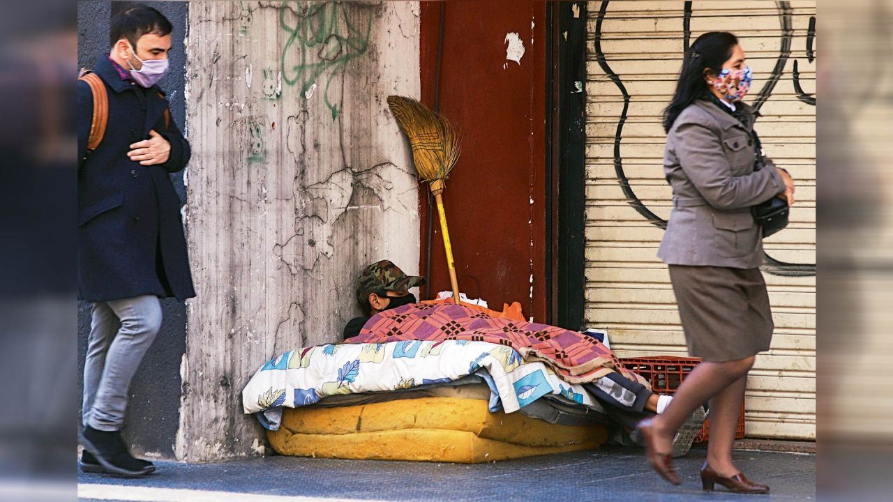 Aseguran que "los salarios están en su peor momento en 10 años"