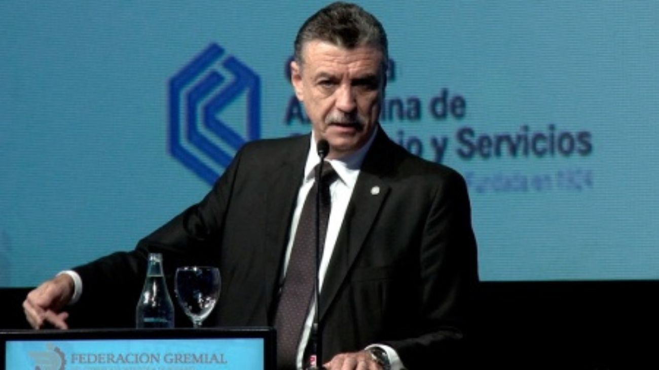 La Cámara de Comercio sigue el camino de la UIA y defenderá la reforma laboral del Gobierno en la Justicia
