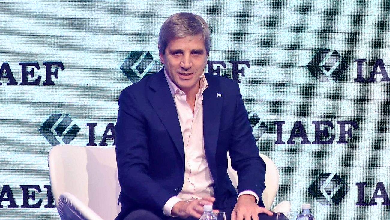 Luis Caputo sobre el cepo cambiario: "Sacarlo ahora sería inapropiado"