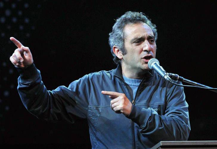 Larroque le contestó a Macri: "Si hay alguien oscuro en este país, es él"