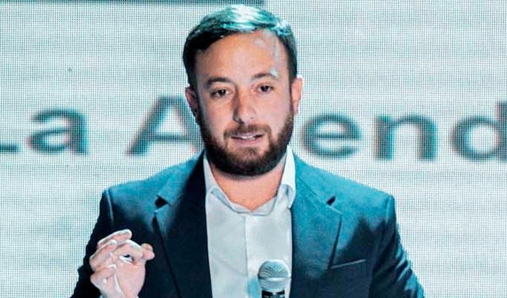 Vuelven las Fuerzas del Cielo. Y con una nueva fobia: el islam