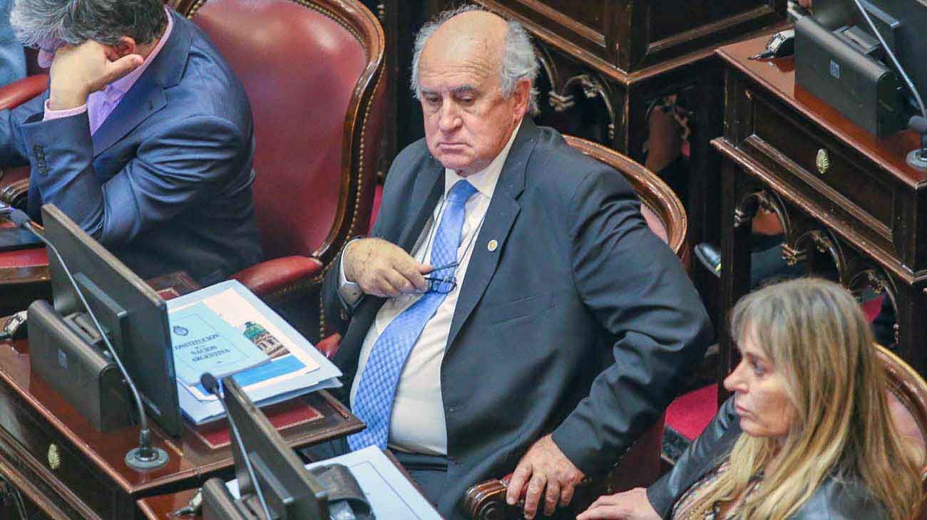 Negociación de último momento y fuerte mensaje al Poder Judicial