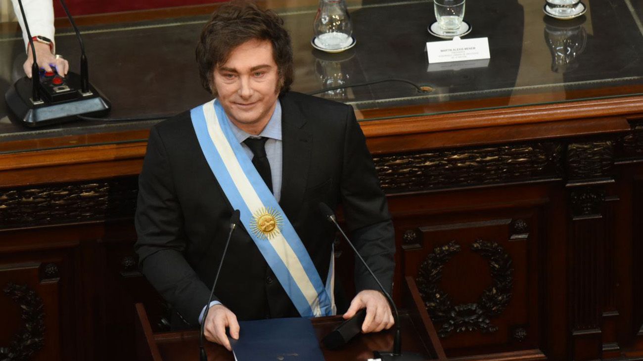 Un Congreso semivacío y palcos con militantes: la Asamblea Legislativa desde adentro
