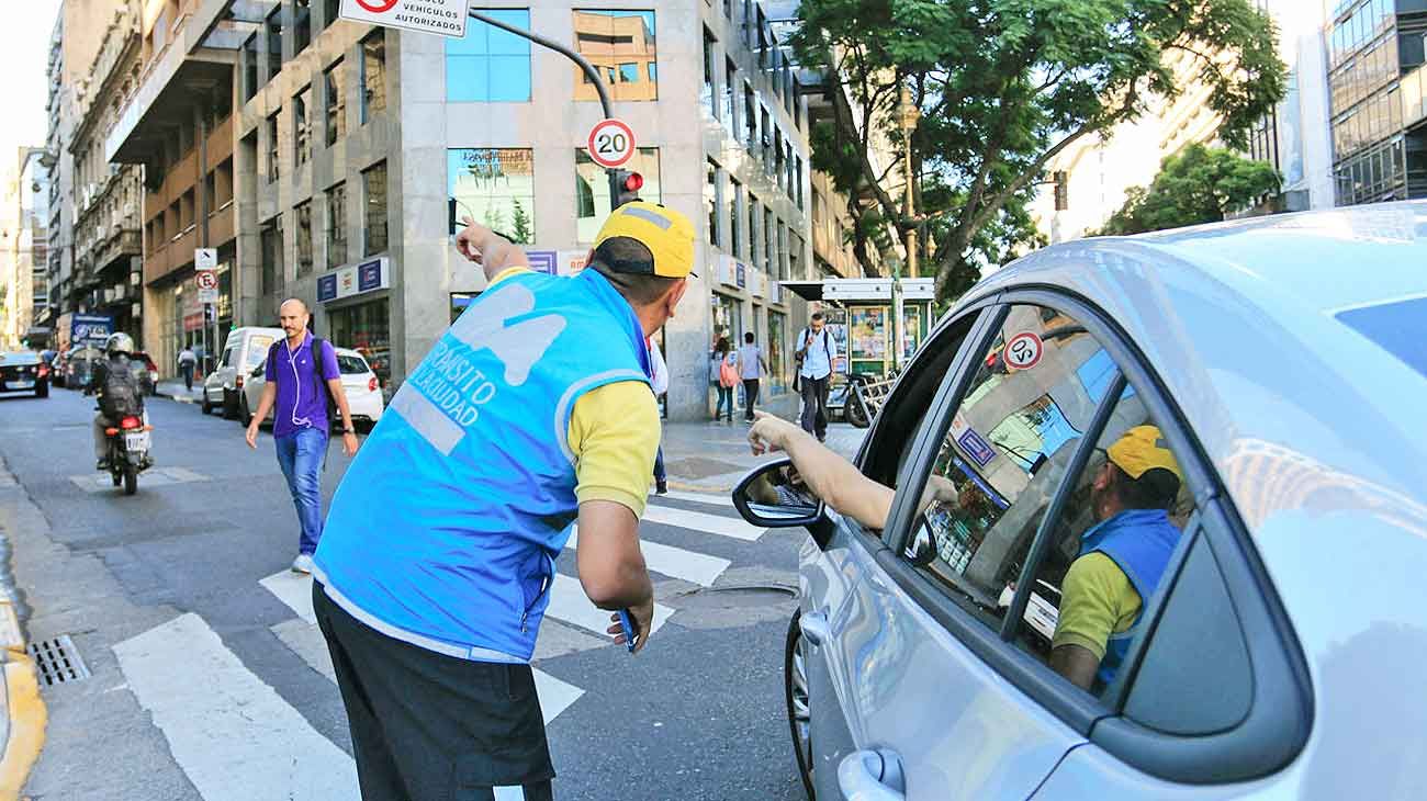 El 70% de los agentes de tránsito de la Ciudad son monotributistas