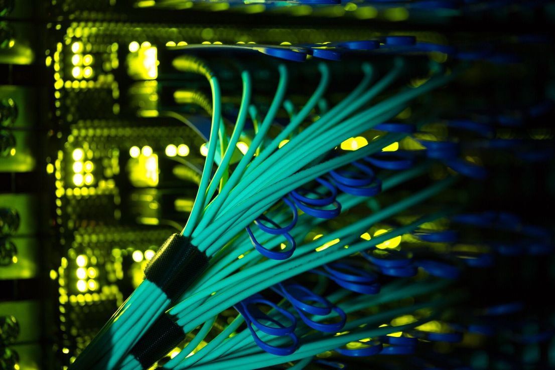 Meta negocia con Apollo para recaudar US$35.000 millones para centros de datos
