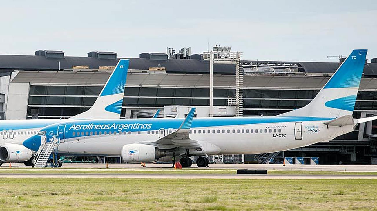 Aerolíneas le pone fecha a más de 65 vuelos internacionales y alienta al sector