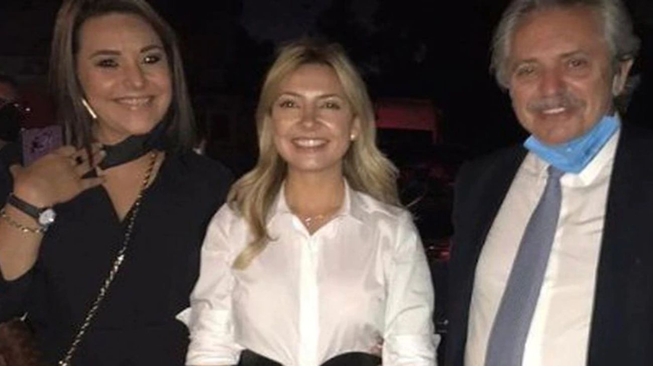 Olivos: tras el escándalo del festejo, denuncian "pijama party" con amigos de Fabiola Yáñez