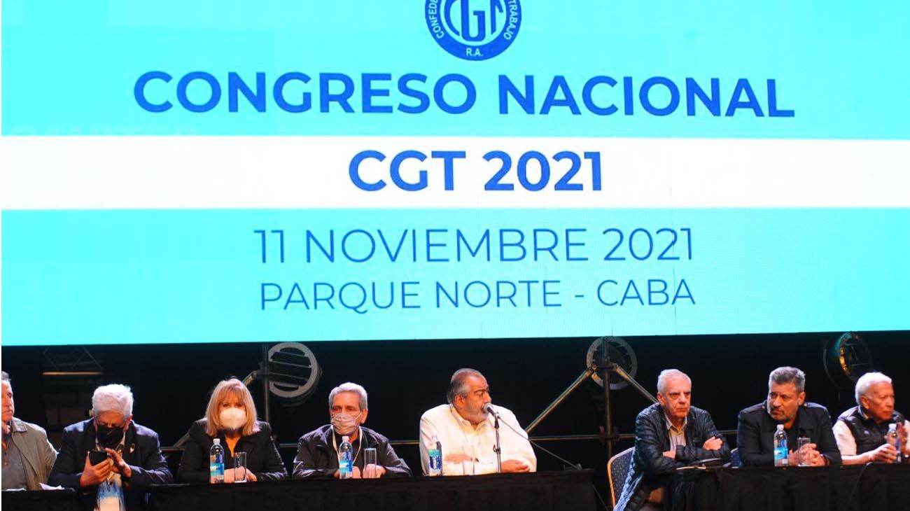 Héctor Daer, Carlos Acuña y Pablo Moyano, el nuevo triunvirato de una CGT con paridad de género