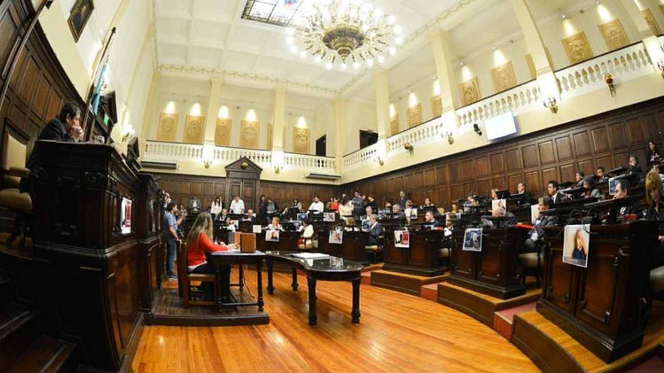 Legisladores de Mendoza se recortaron el sueldo para crear un fondo contra el coronavirus
