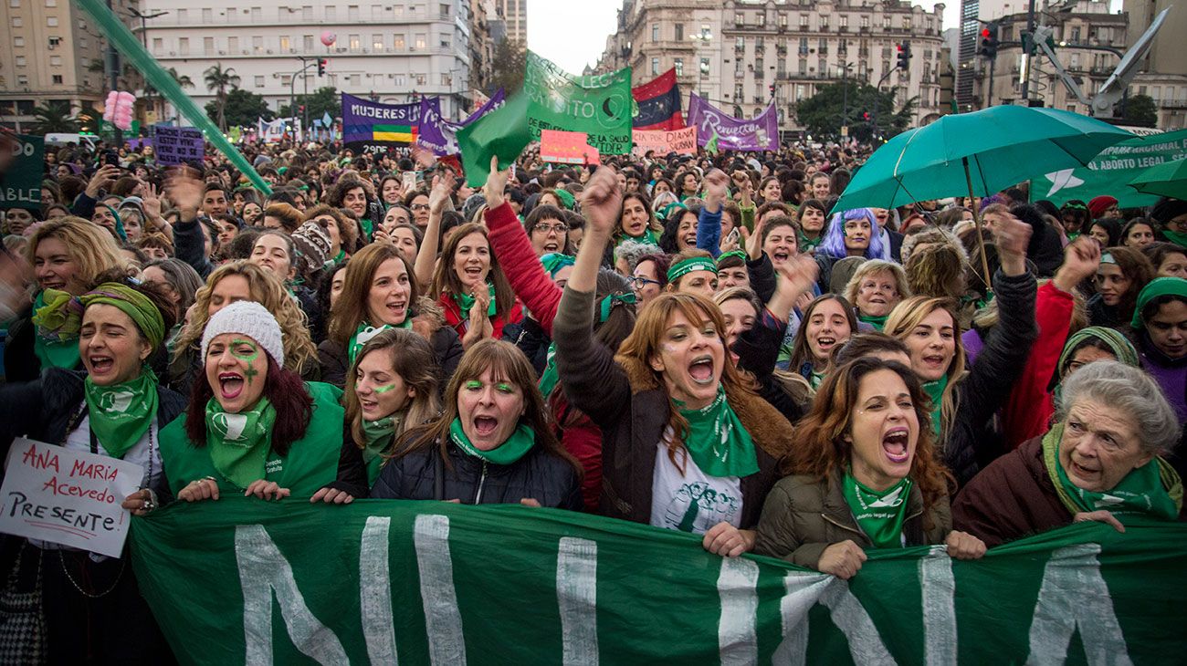 Aborto: el Gobierno pidió "respeto" y "paz" al Congreso en el debate