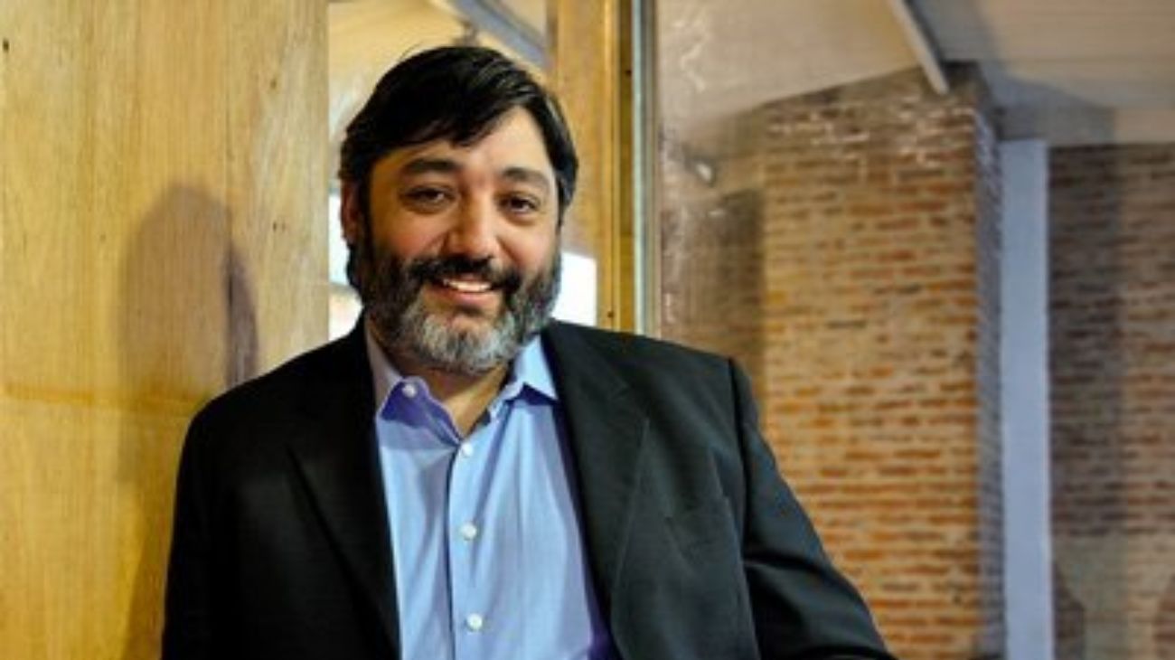 Alejandro José: "El candidato ahora se comunica sin intermediario, por las redes"