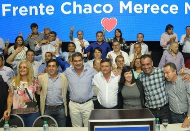 Capitanich reapareció de cara a las PASO con nuevo frente electoral