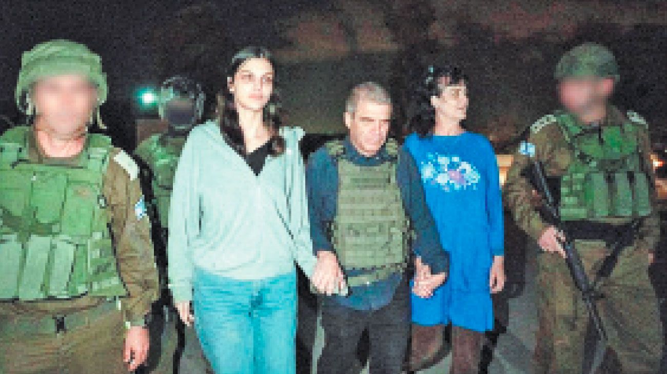 Madre e hija liberadas por Hamas: los primeros rehenes recuperados