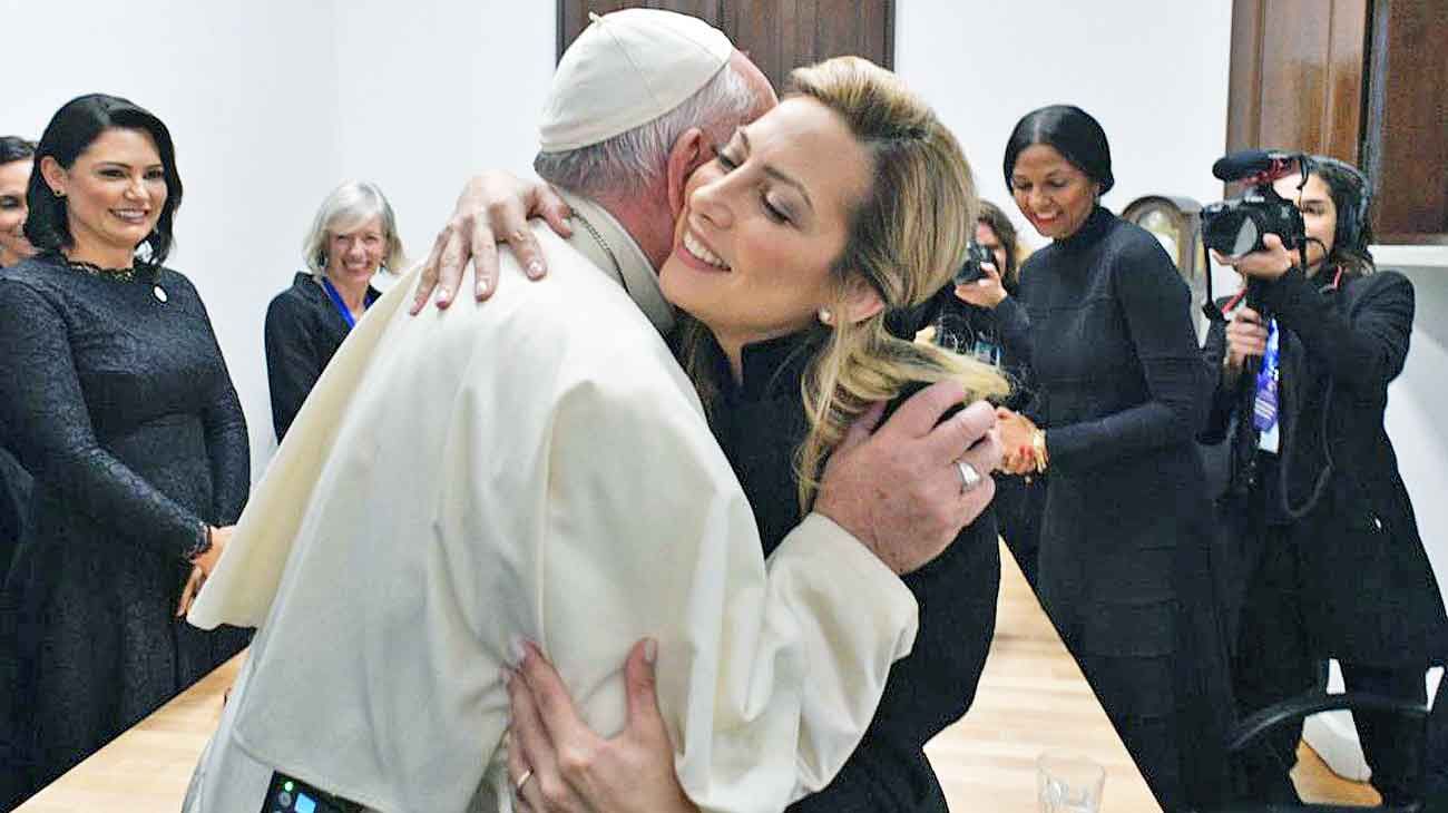 Señal de buena sintonía en la reunión del Papa y la primera dama
