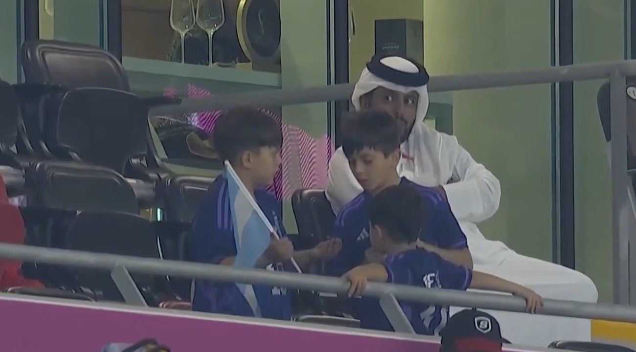 Los hijos de Lionel Messi enloquecieron a un jeque árabe en la previa del partido contra Australia