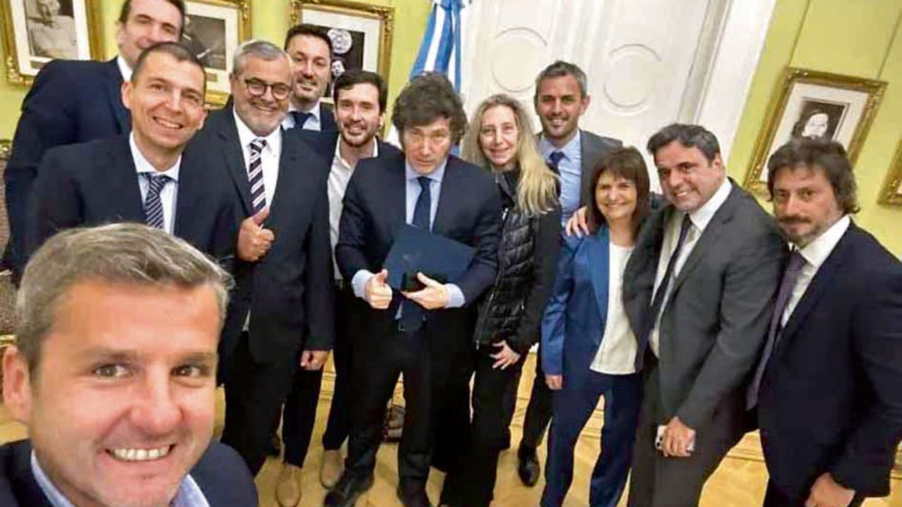 El dilema de la UCR: ¿Renovación o desaparición?