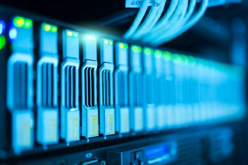 Data Centers para IA: “está lloviendo sopa y nosotros la esperamos con tenedores”