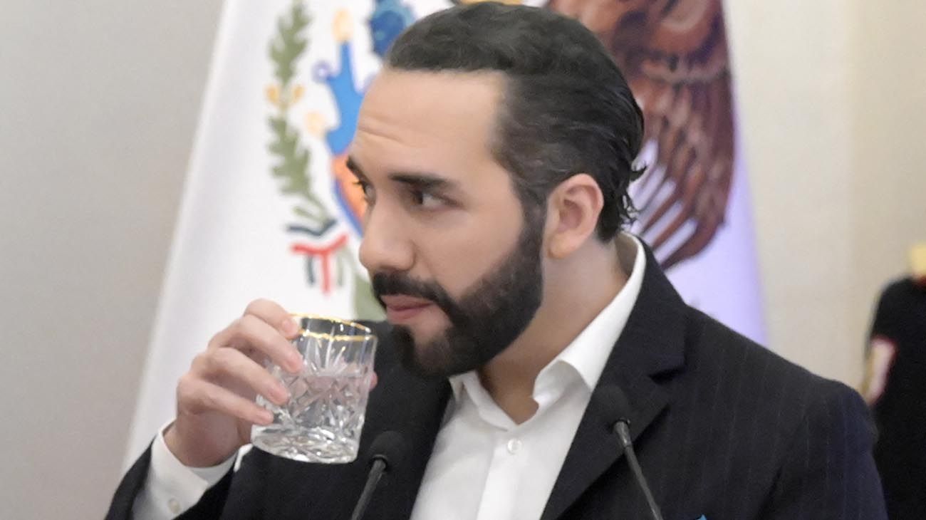 Bukele corre solo en El Salvador: nueva encuesta anticipa su reelección con el 81,9% de los votos