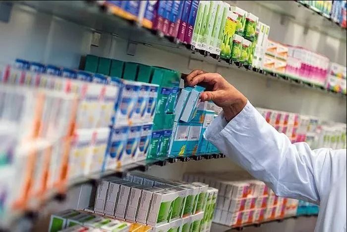 Autorizan la importación de medicamentos para bajar precios