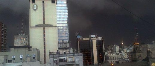 Un muerto, heridos y destrozos por el temporal