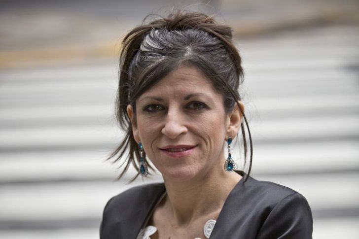 Es la economía, Fernanda