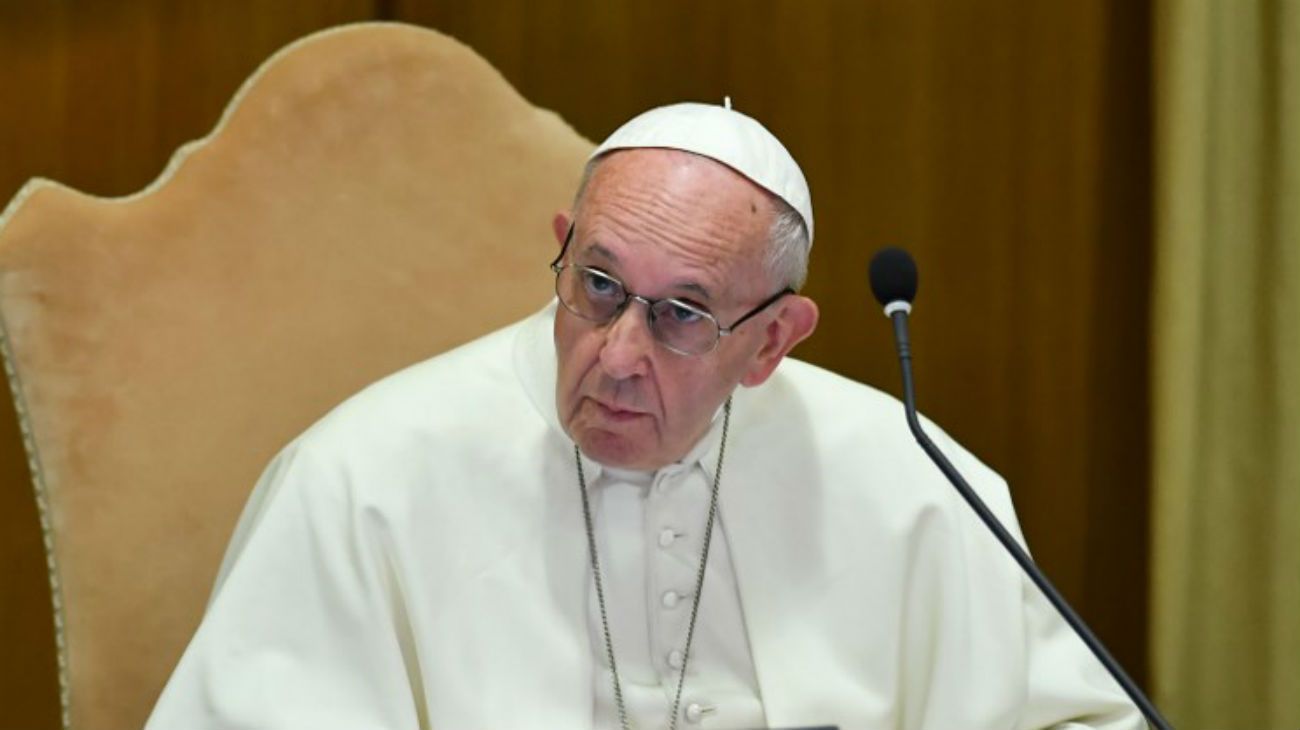 El Papa aceptó la renuncia del arzobispo de Washington acusado de encubrir abusos